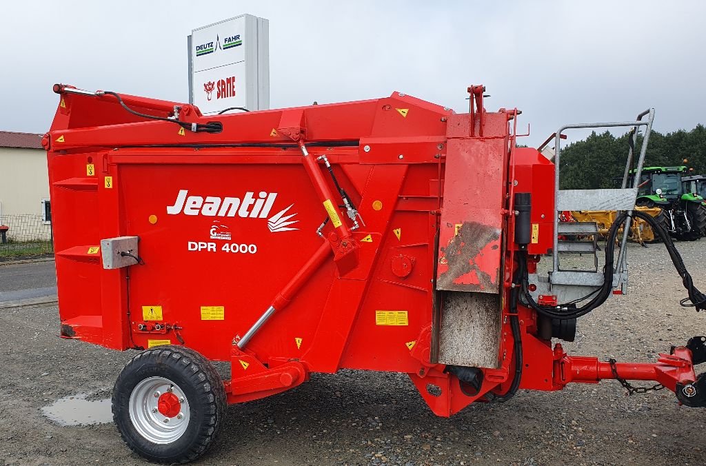 Siloentnahmegerät & Verteilgerät van het type Jeantil DPR 4000, Gebrauchtmaschine in CIVENS (Foto 1)