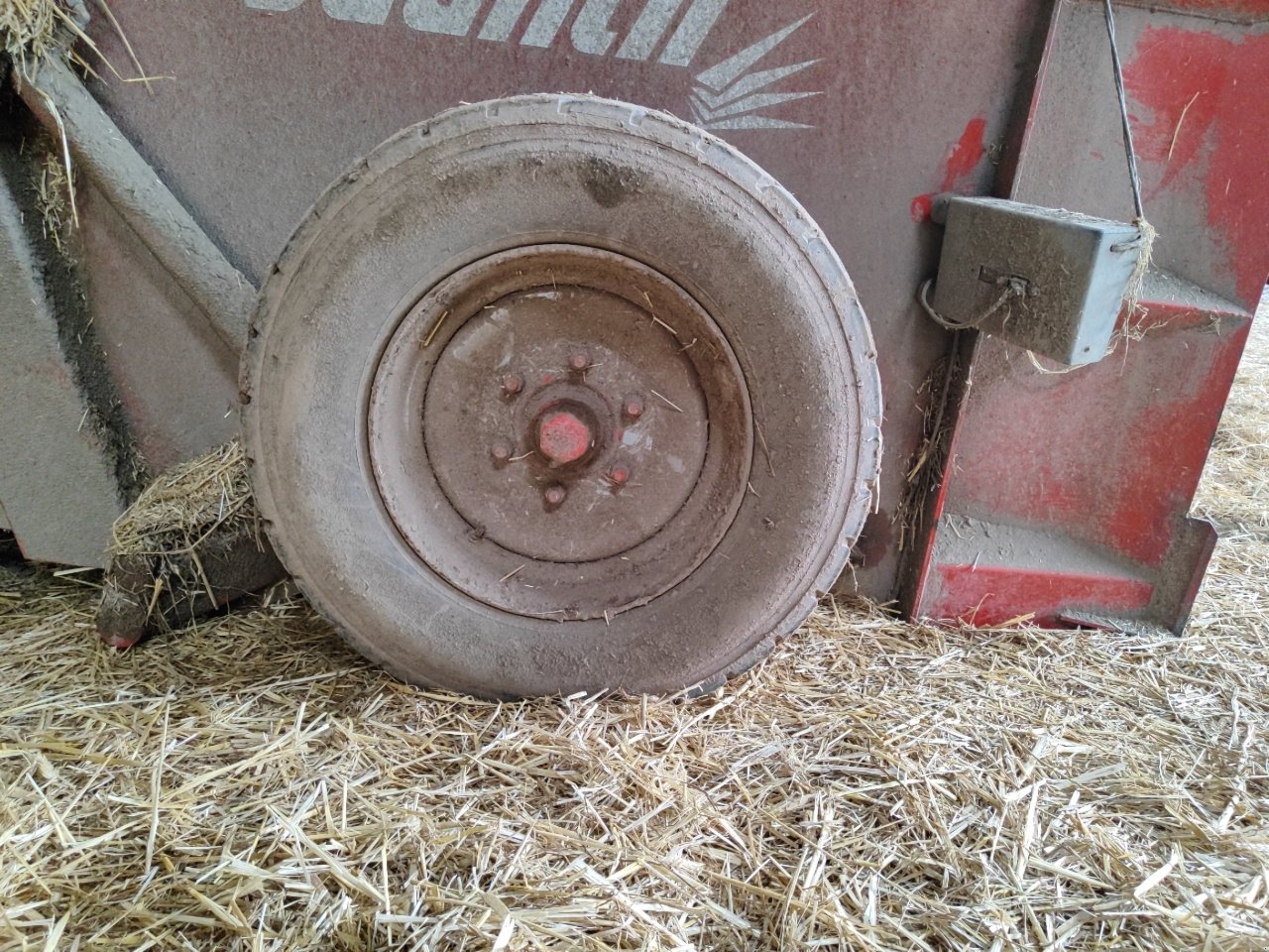 Siloentnahmegerät & Verteilgerät tip Jeantil DPR 6000, Gebrauchtmaschine in Saint-Nabord (Poză 5)