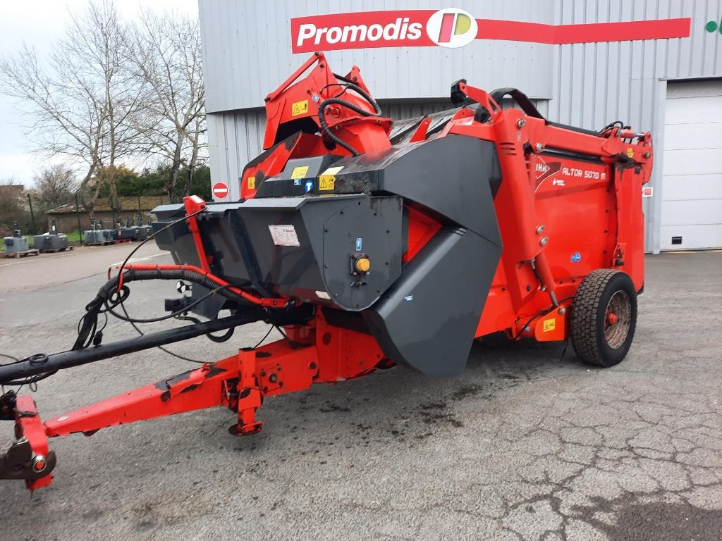 Siloentnahmegerät & Verteilgerät van het type Kuhn ALTOR 5070, Gebrauchtmaschine in LE PALLET (Foto 1)