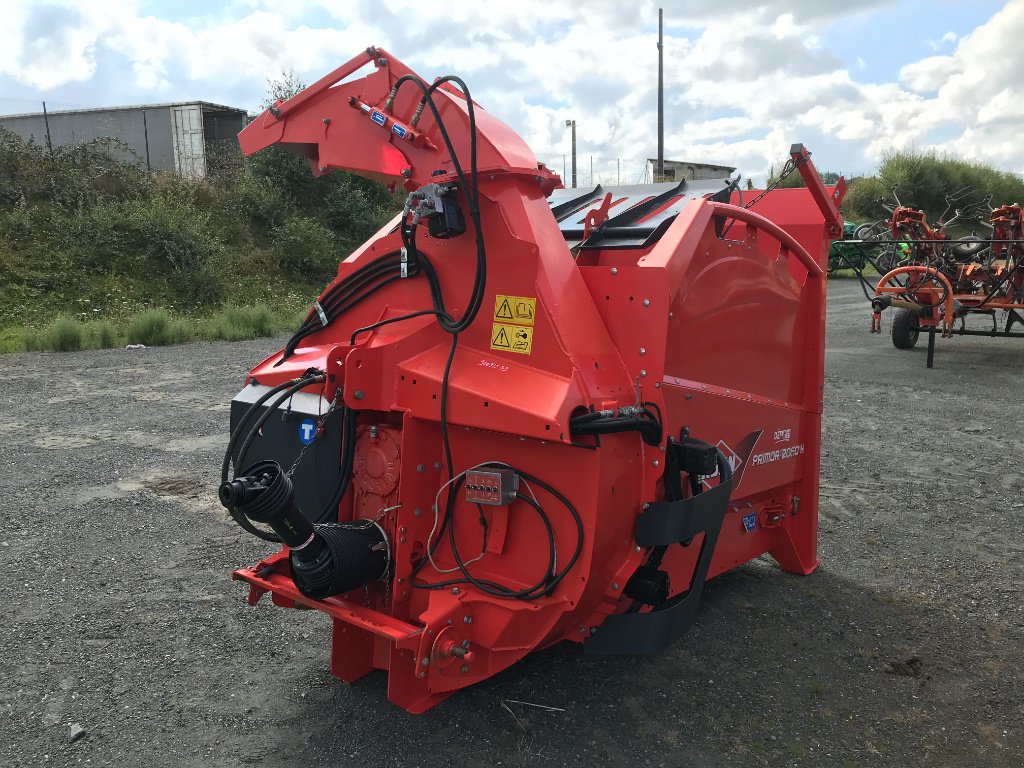 Siloentnahmegerät & Verteilgerät van het type Kuhn PRIMOR 2060 H . DESTOCKAGE, Gebrauchtmaschine in PIERRE BUFFIERE (Foto 1)