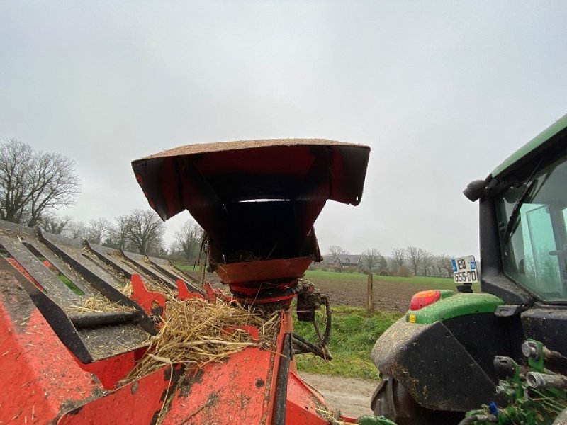 Siloentnahmegerät & Verteilgerät tip Kuhn PRIMOR 2060 H, Gebrauchtmaschine in LE PONT CHRETIEN (Poză 4)