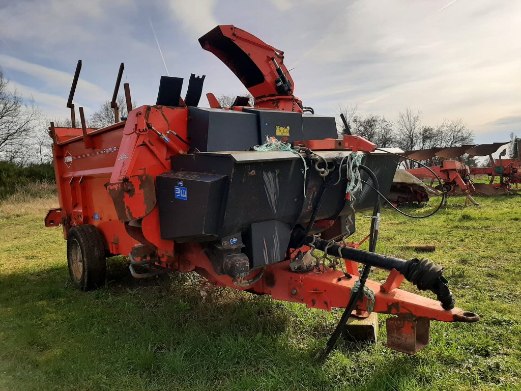 Siloentnahmegerät & Verteilgerät tip Kuhn Primor 5060, Gebrauchtmaschine in CREZANCY EN SANCERRE (Poză 9)