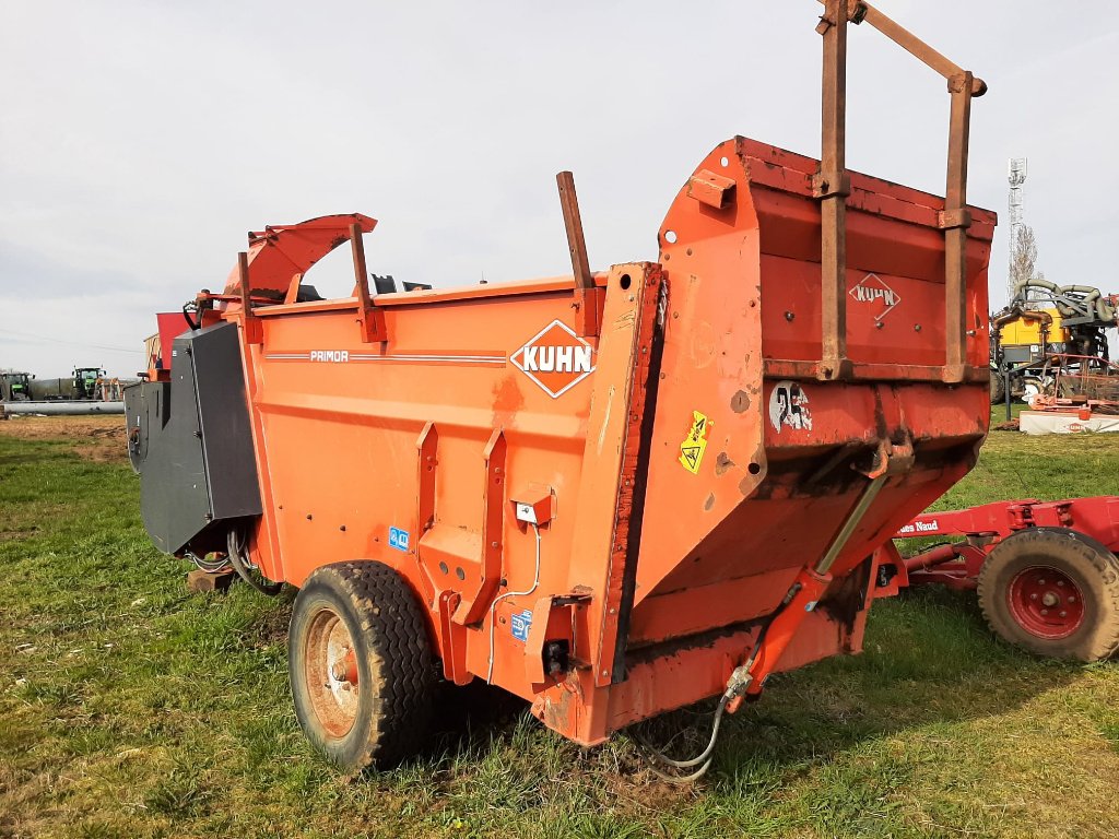 Siloentnahmegerät & Verteilgerät du type Kuhn Primor 5060, Gebrauchtmaschine en CREZANCY EN SANCERRE (Photo 8)