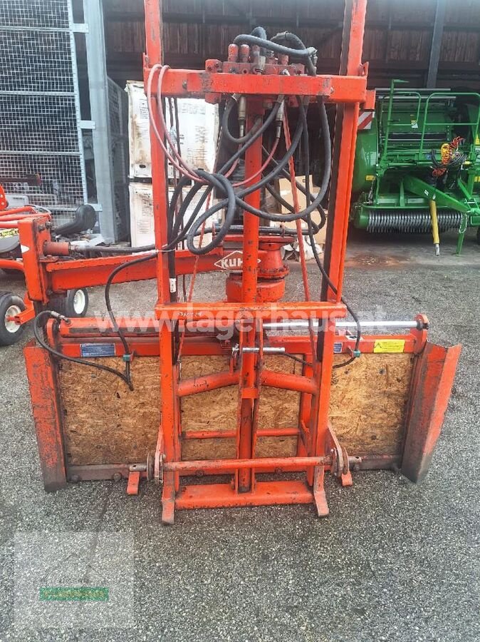 Siloentnahmegerät & Verteilgerät del tipo Kuhn SILOBLOCKSCHNEIDER 1203, Gebrauchtmaschine en Schlitters (Imagen 3)