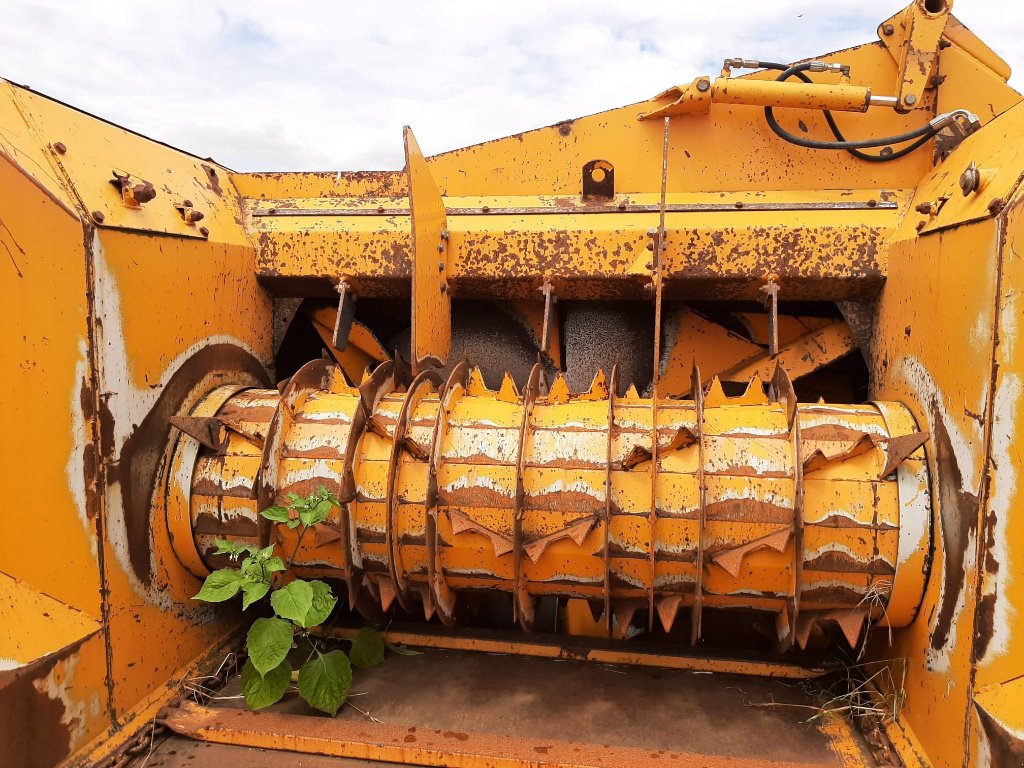 Siloentnahmegerät & Verteilgerät du type Lucas Castor 30 +, Gebrauchtmaschine en SAINT-HILAIRE-EN-PUISEAUX (Photo 11)