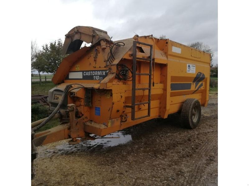 Siloentnahmegerät & Verteilgerät del tipo Lucas CASTORMIX, Gebrauchtmaschine en CHAUMONT (Imagen 2)