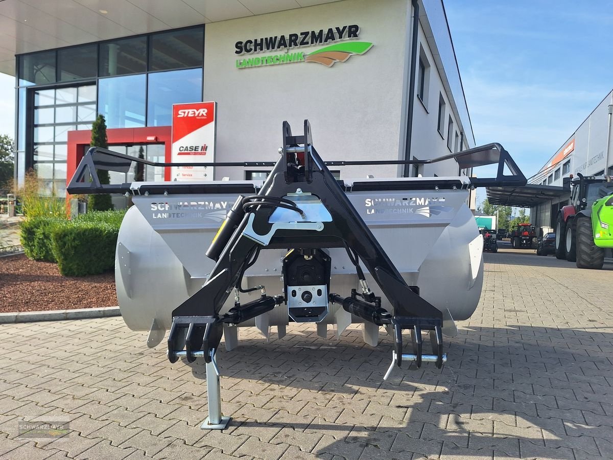 Siloentnahmegerät & Verteilgerät du type Mammut SF 230 Gigant F-H Edition, Neumaschine en Aurolzmünster (Photo 1)