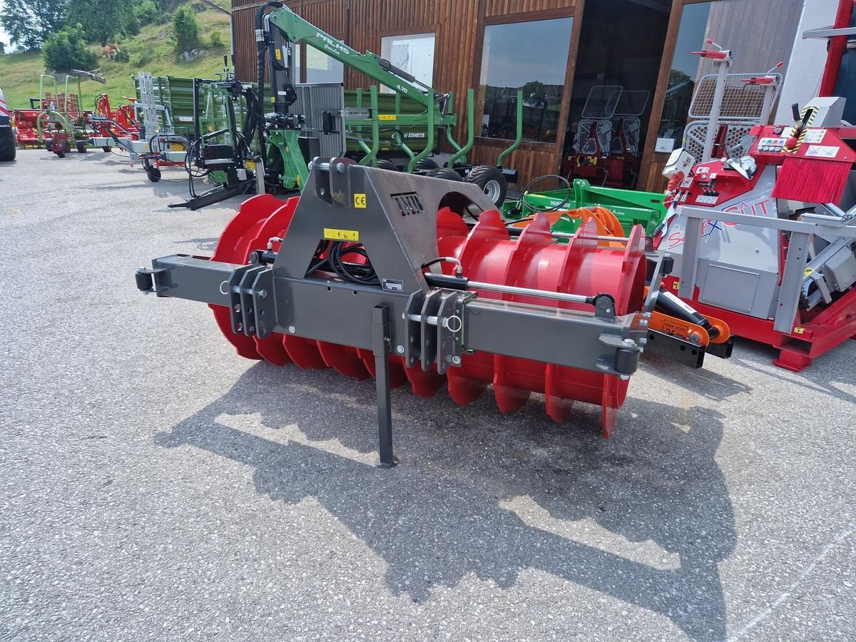 Siloentnahmegerät & Verteilgerät tip Sonstige Silowalze, Silage-Verdichterwalze HULK 250 H, Neumaschine in Grünbach (Poză 1)