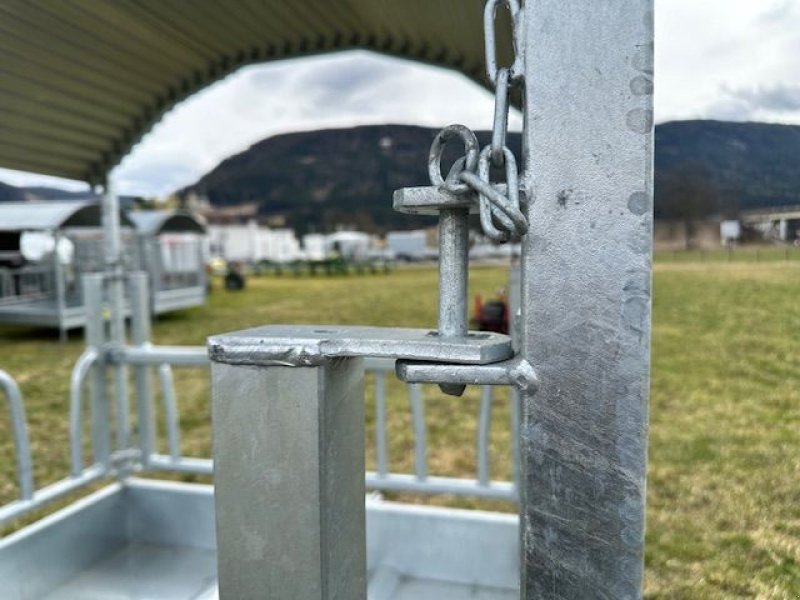 Siloentnahmegerät & Verteilgerät tip Sonstige Viereck-Palisadenraufe 2,10 x 2,10m, Neumaschine in Tamsweg (Poză 7)