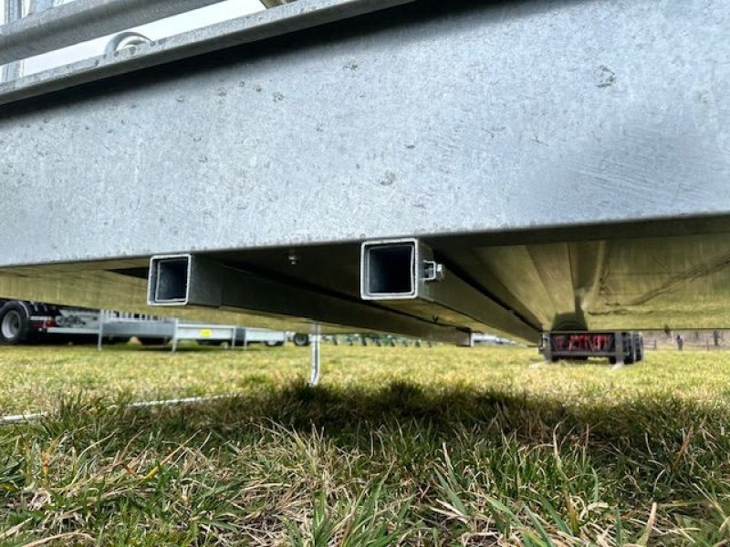 Siloentnahmegerät & Verteilgerät van het type Sonstige Viereck-Palisadenraufe 2,10 x 2,10m, Neumaschine in Tamsweg (Foto 14)