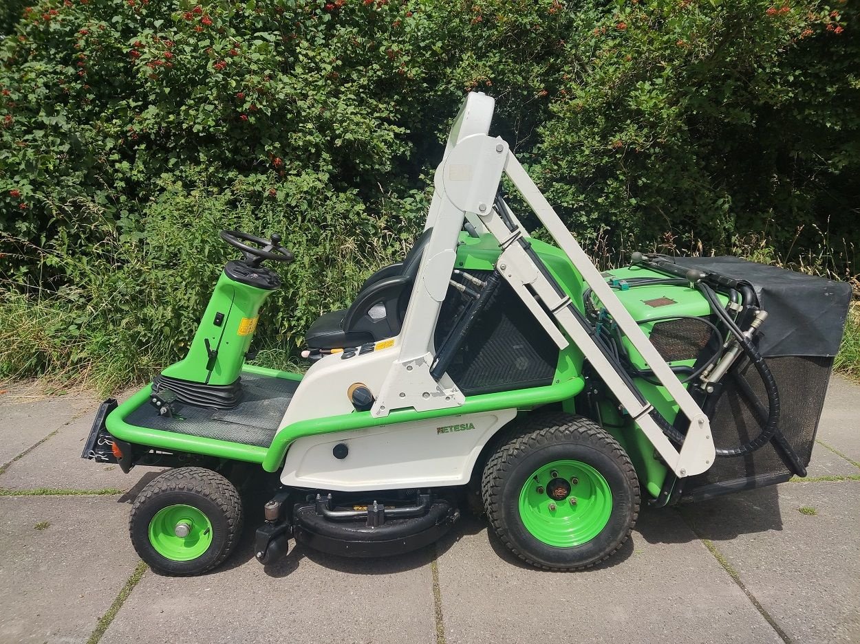 Sitzrasenmäher a típus Etesia -, Gebrauchtmaschine ekkor: Klarenbeek (Kép 1)