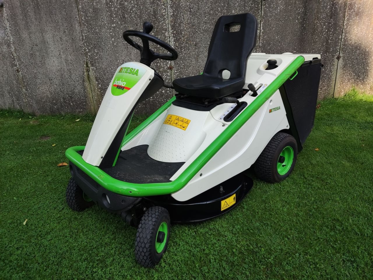 Sitzrasenmäher van het type Etesia BAHIA MBHE2, Gebrauchtmaschine in Klarenbeek (Foto 1)