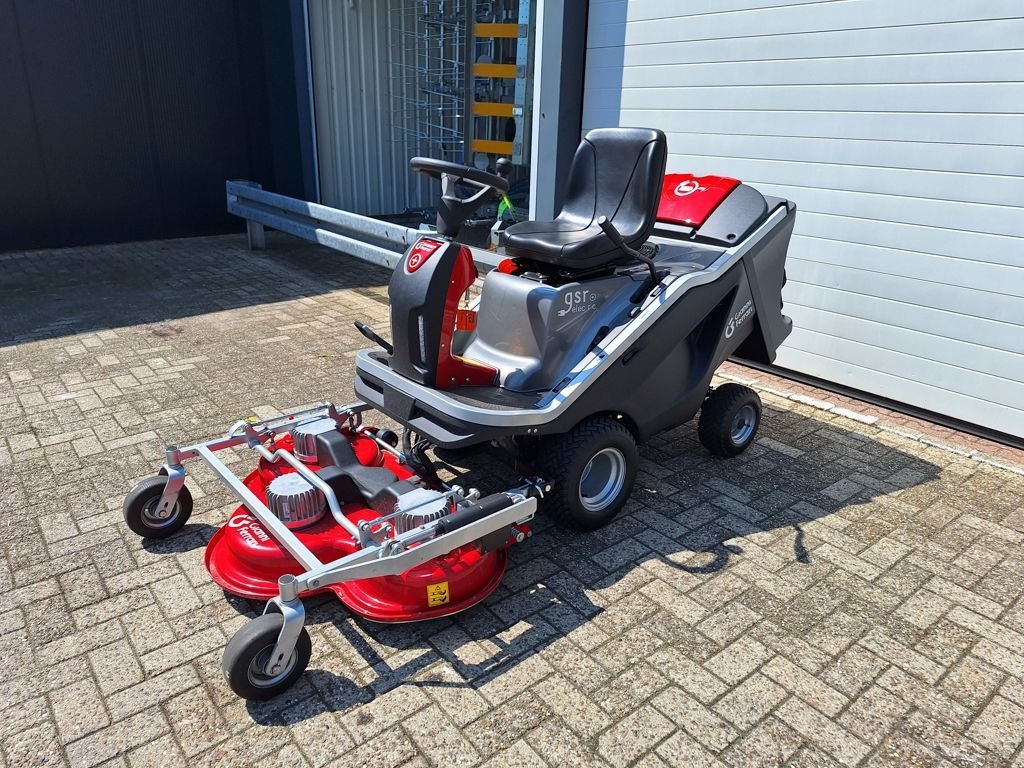 Sitzrasenmäher des Typs Gianni Ferrari GSR+ ELECTRIC LONG RANGE, Neumaschine in MARIENHEEM (Bild 3)