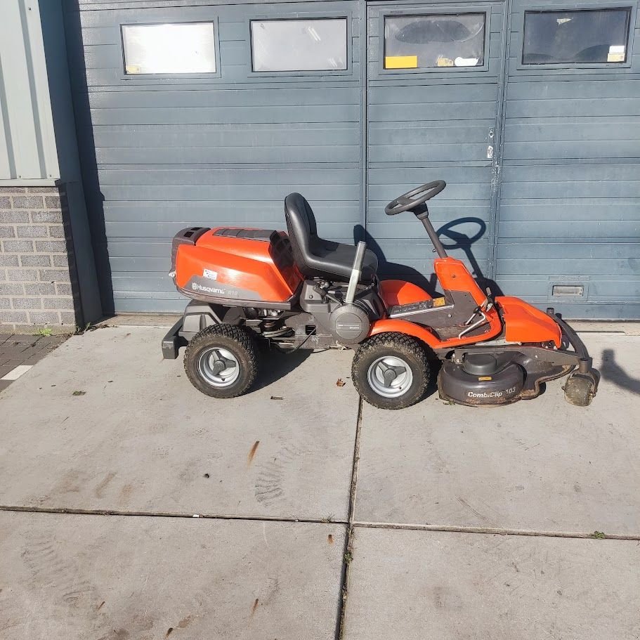 Sitzrasenmäher des Typs Husqvarna R18, Gebrauchtmaschine in Reeuwijk (Bild 2)