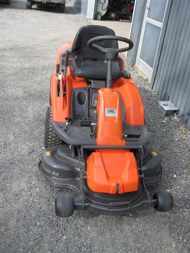 Sitzrasenmäher del tipo Husqvarna R214C, Gebrauchtmaschine en Glamsbjerg (Imagen 3)