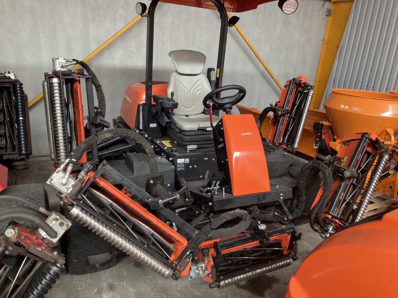 Sitzrasenmäher van het type Jacobsen 405 FAIRWAY KLIPPER, Gebrauchtmaschine in Trige (Foto 2)