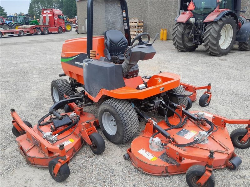 Sitzrasenmäher van het type Jacobsen HR-5111, Gebrauchtmaschine in Gudbjerg (Foto 1)