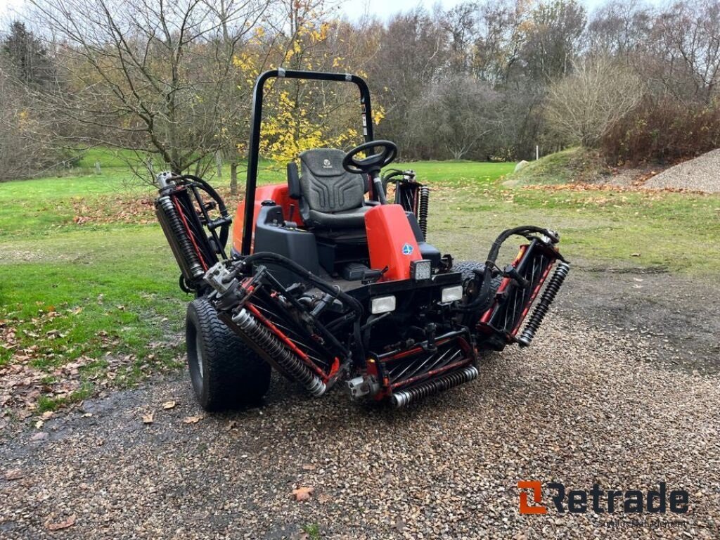 Sitzrasenmäher typu Jacobsen TEXTRON LF 4677 Turbo 4 WD, Gebrauchtmaschine v Rødovre (Obrázek 3)