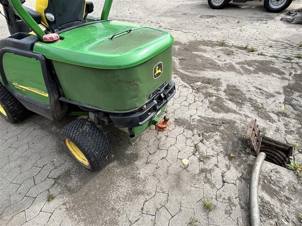 Sitzrasenmäher du type John Deere 1435 4 WD, Gebrauchtmaschine en Kastrup (Photo 5)