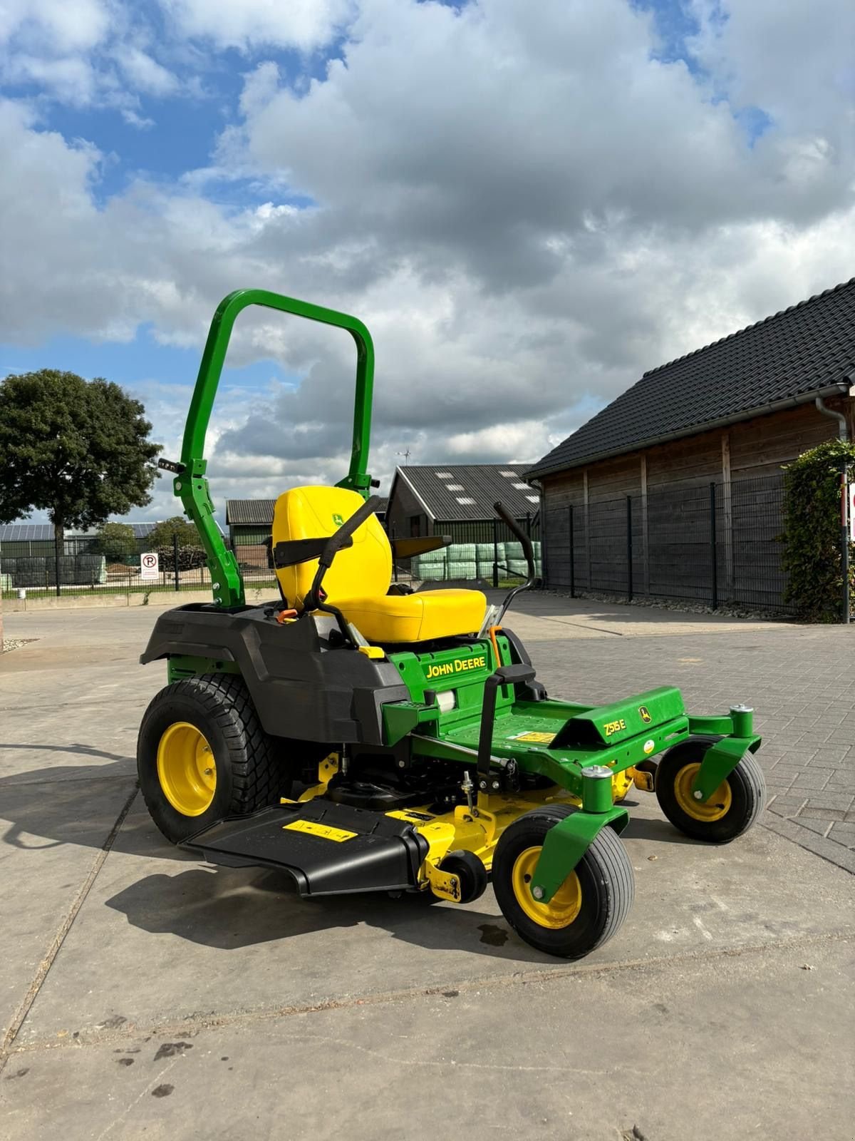 Sitzrasenmäher del tipo John Deere 515e, Gebrauchtmaschine en Wadenoijen (Imagen 3)