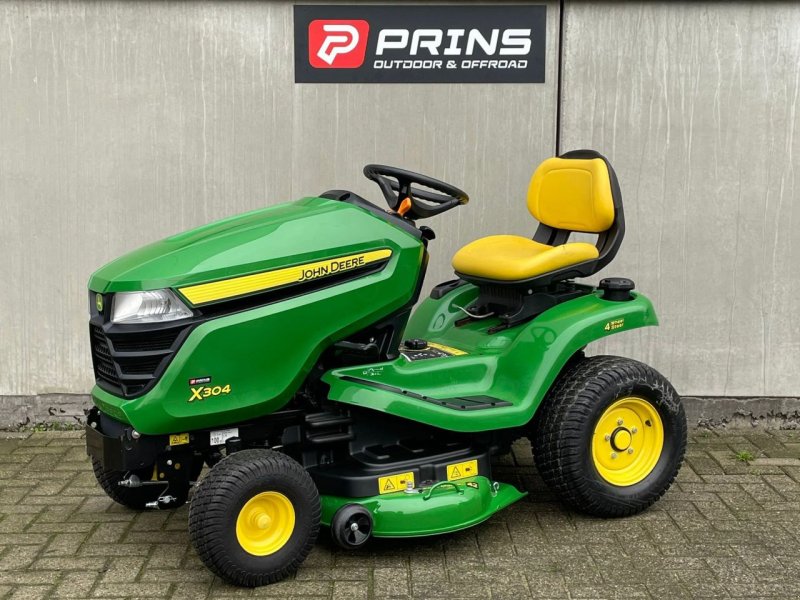 Sitzrasenmäher tipa John Deere X304, Gebrauchtmaschine u IJsselmuiden (Slika 1)