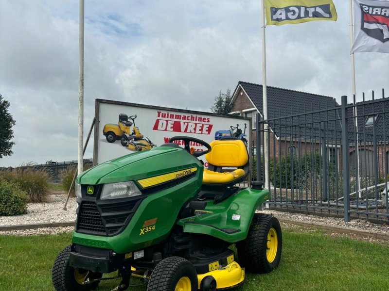 Sitzrasenmäher des Typs John Deere X354, Gebrauchtmaschine in Wadenoijen