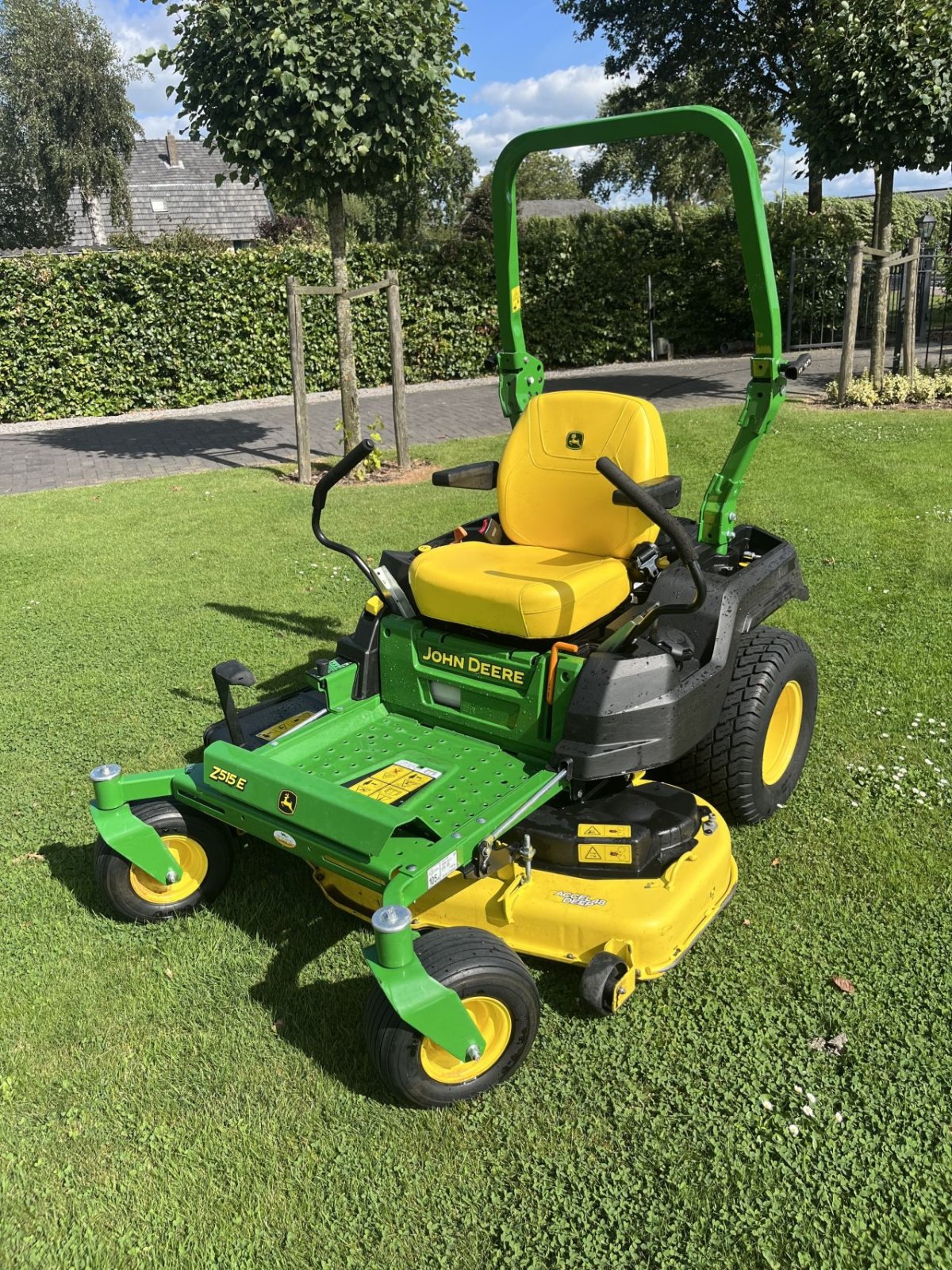 Sitzrasenmäher Türe ait John Deere Z515e, Gebrauchtmaschine içinde Wadenoijen (resim 1)