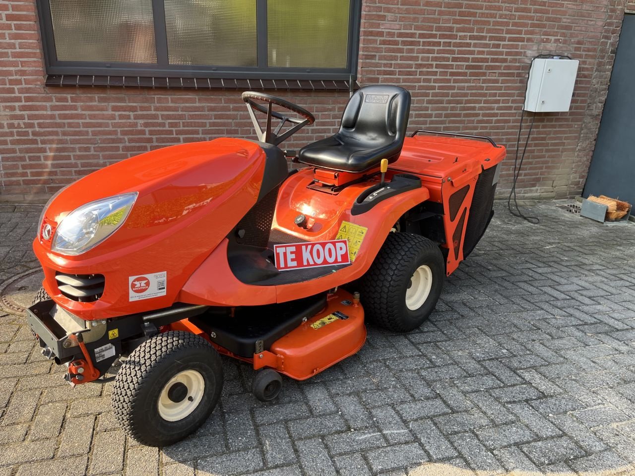 Sitzrasenmäher du type Kubota GR1600, Gebrauchtmaschine en Nuth (Photo 1)