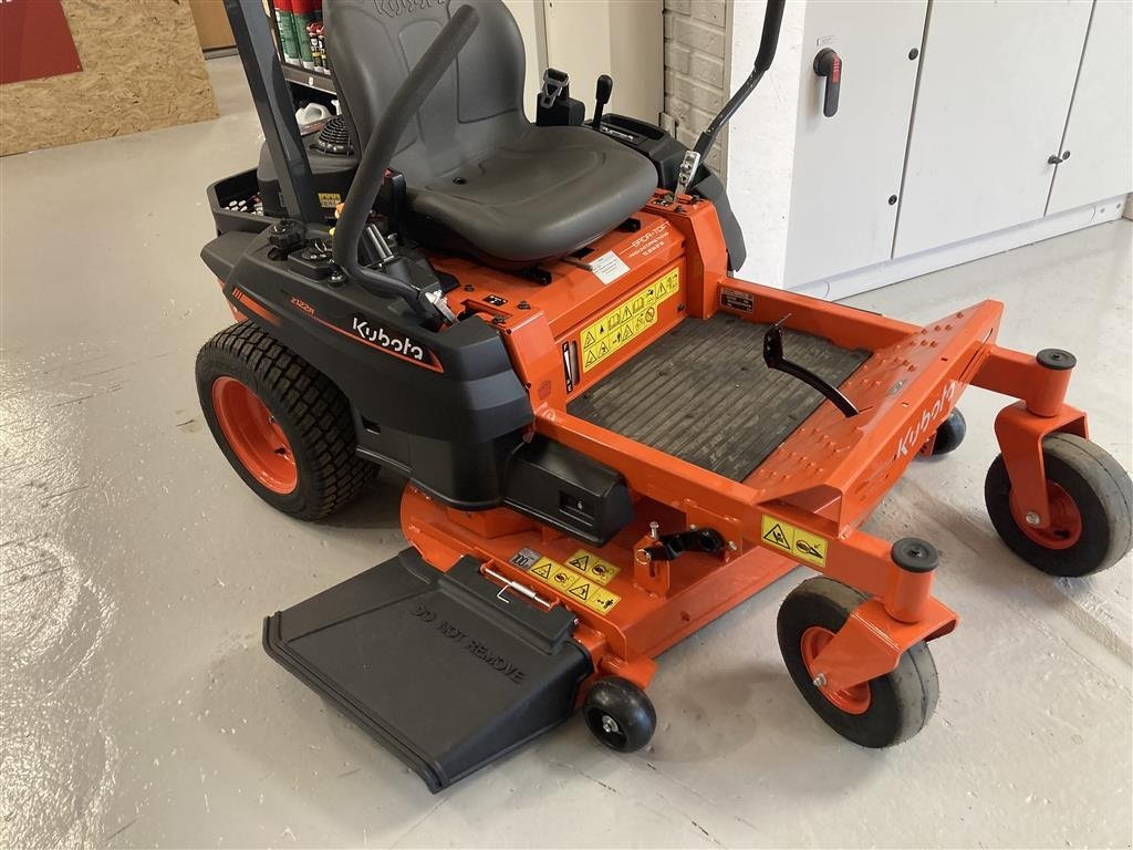 Sitzrasenmäher del tipo Kubota Z122R, Gebrauchtmaschine en Sabro (Imagen 1)