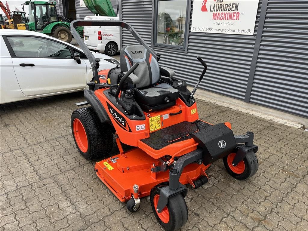 Sitzrasenmäher типа Kubota ZD1211 DEMO 150cm klippebord Diesel kun kørt 76timer, Gebrauchtmaschine в Rønnede (Фотография 2)