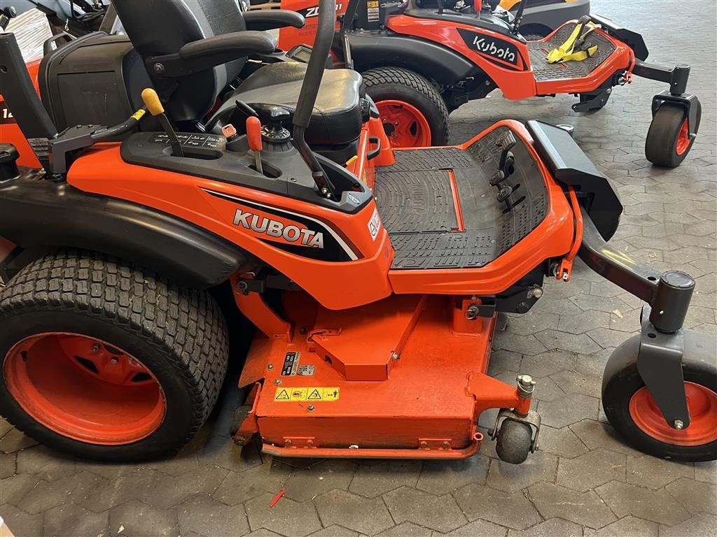 Sitzrasenmäher des Typs Kubota ZD1211, Gebrauchtmaschine in Kastrup (Bild 1)