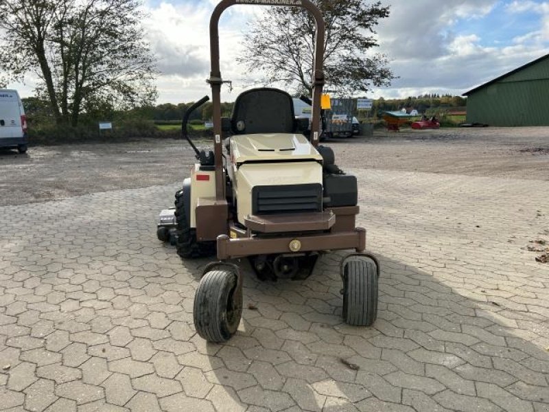 Sitzrasenmäher van het type Sonstige 725D INKL. 155CM BAG, Gebrauchtmaschine in Rødding (Foto 4)