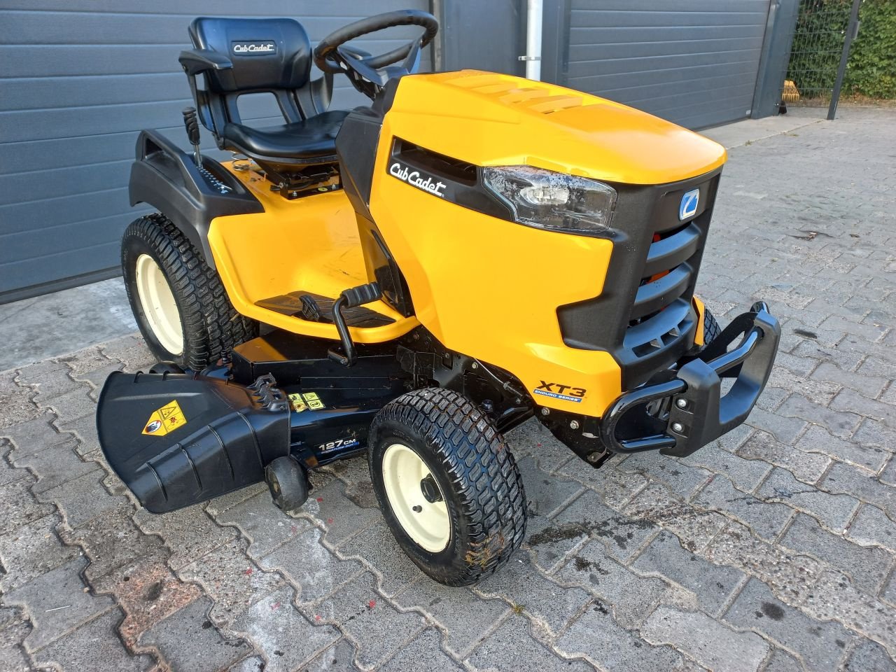 Sitzrasenmäher des Typs Sonstige Cubcadet Xt 3, Gebrauchtmaschine in Daarle (Bild 9)