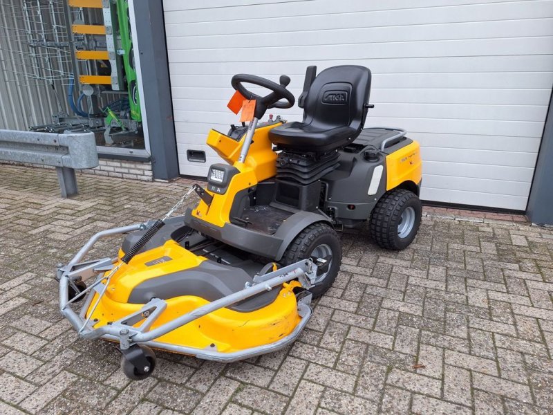 Sitzrasenmäher del tipo Stiga PARK PRO 540 IX, Gebrauchtmaschine In MARIENHEEM