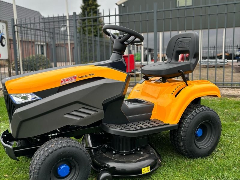 Sitzrasenmäher tipa Stiga Tornado 598e, Gebrauchtmaschine u Wadenoijen (Slika 1)