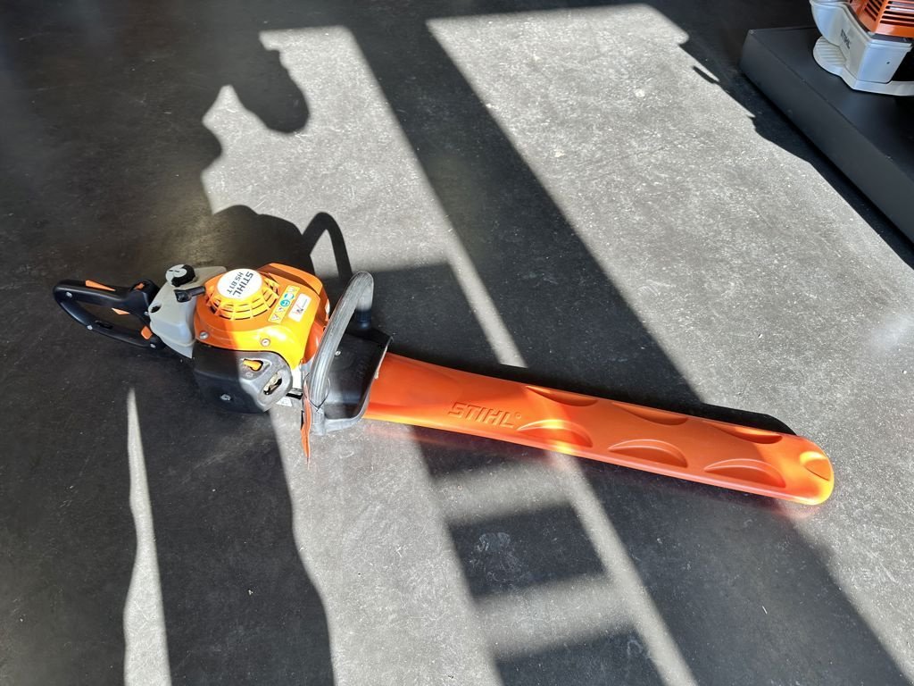 Sitzrasenmäher du type Stihl HS 81-T, Gebrauchtmaschine en MARIENHEEM (Photo 2)