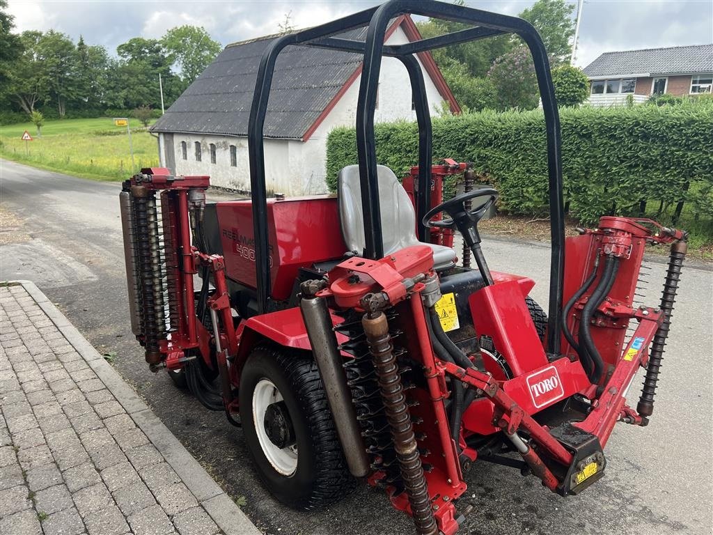 Sitzrasenmäher del tipo Toro Reelmaster 4000 Vertikalskærer, Gebrauchtmaschine In Vejle (Immagine 6)