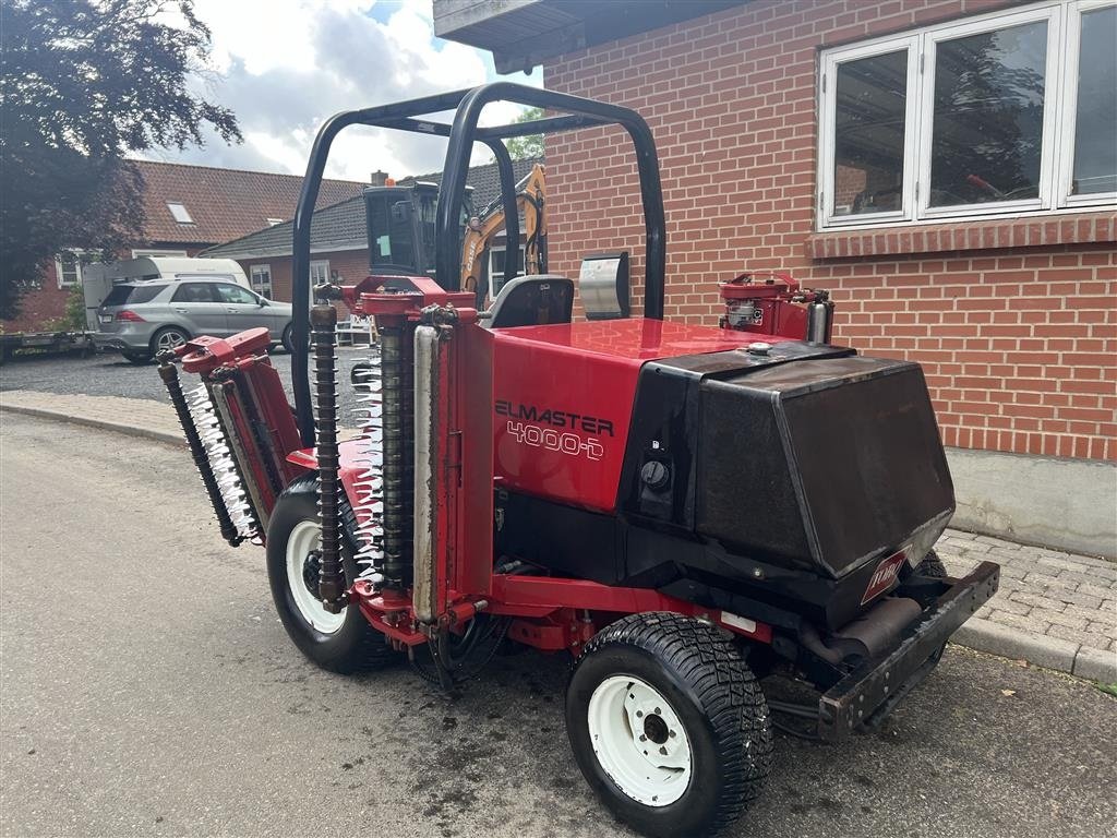 Sitzrasenmäher del tipo Toro Reelmaster 4000 Vertikalskærer, Gebrauchtmaschine In Vejle (Immagine 2)