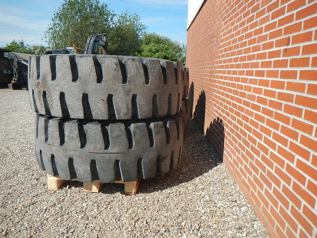 Sonstige Bagger & Lader del tipo Bridgestone 20.5R25 D292, Gebrauchtmaschine In Aabenraa (Immagine 5)