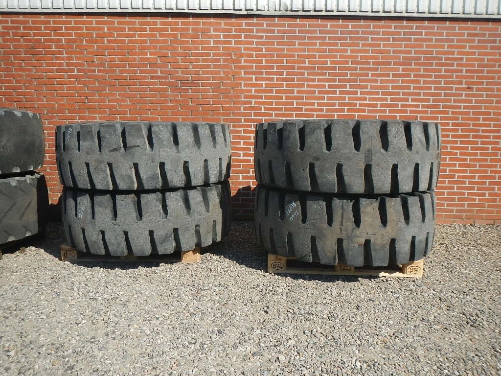 Sonstige Bagger & Lader of the type Bridgestone 20.5R25 D292, Gebrauchtmaschine in Aabenraa (Picture 2)