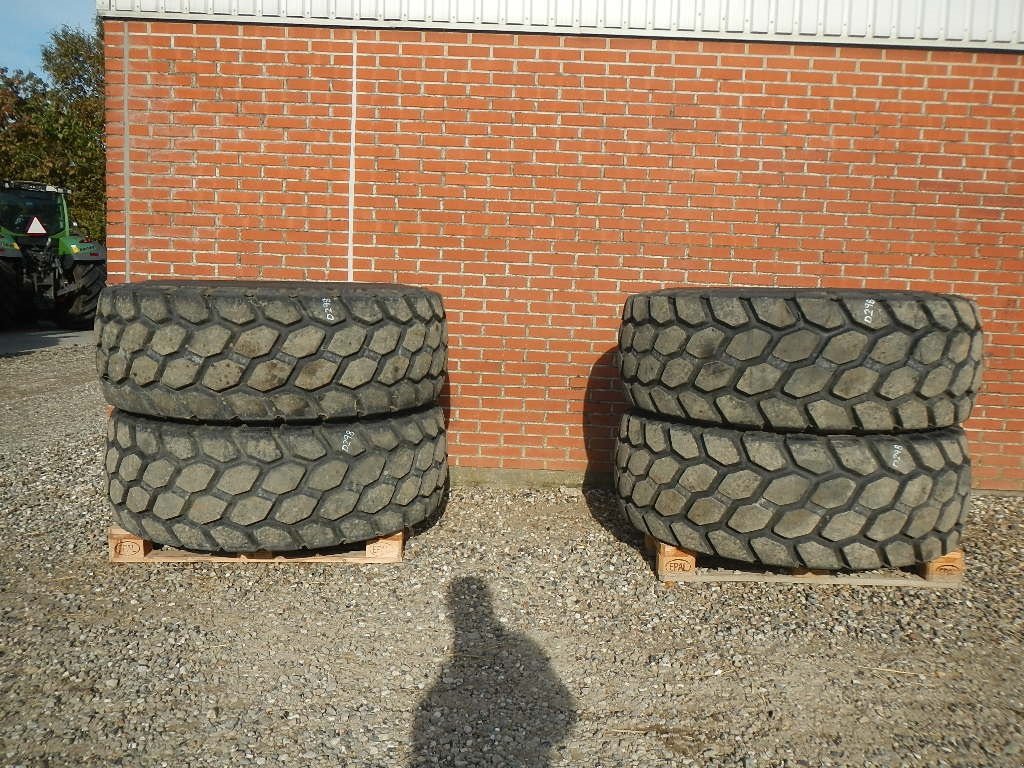 Sonstige Bagger & Lader Türe ait Bridgestone 20.5R25 D298, Gebrauchtmaschine içinde Aabenraa (resim 2)