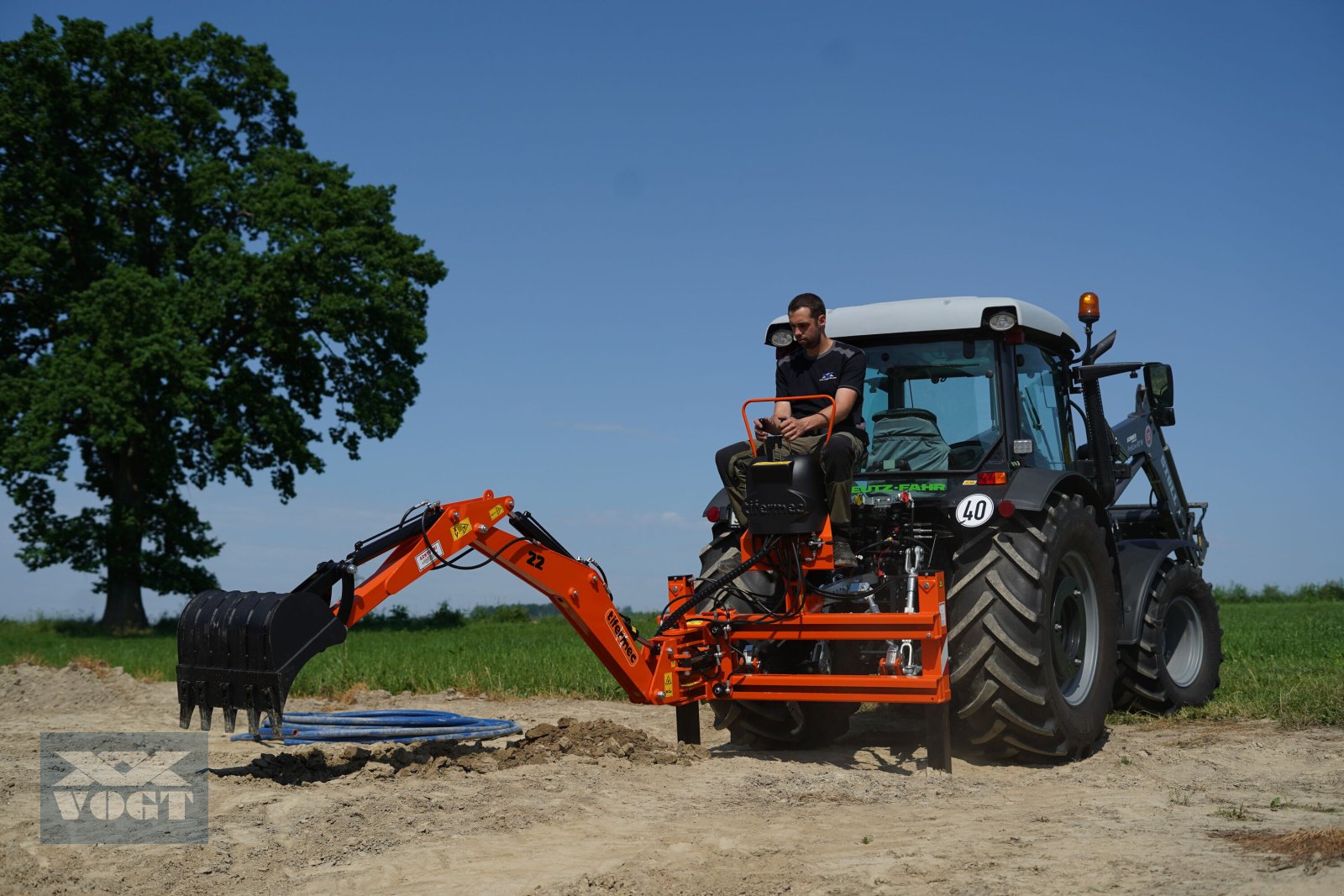 Sonstige Bagger & Lader typu DIGGER L22 Heckbagger /Anbaubagger für Traktor inkl. Baggerschaufel-Aktion-, Neumaschine v Schmallenberg (Obrázek 5)