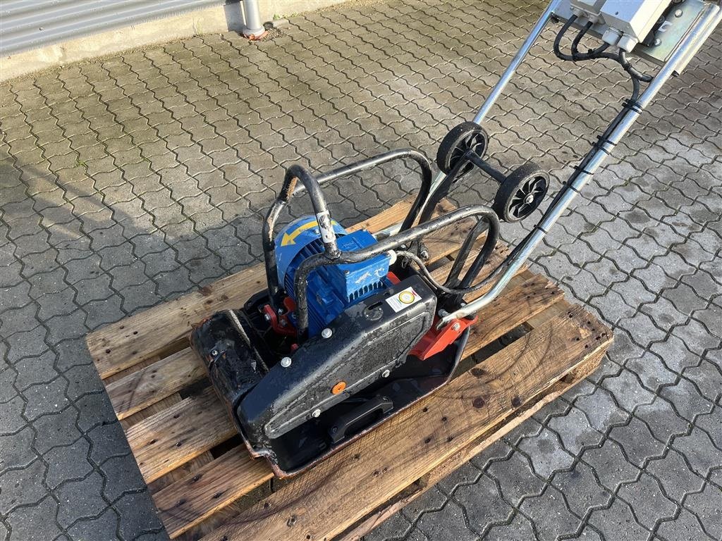 Sonstige Bagger & Lader tip DYNAPAC 100 %Elektrisk pladevibrator  lf3820E, Gebrauchtmaschine in Rønnede (Poză 2)