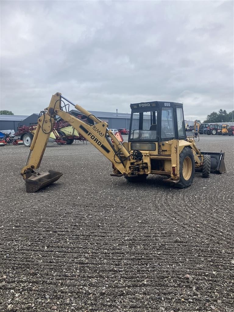 Sonstige Bagger & Lader tip Ford 655 4WD, Gebrauchtmaschine in Glamsbjerg (Poză 4)