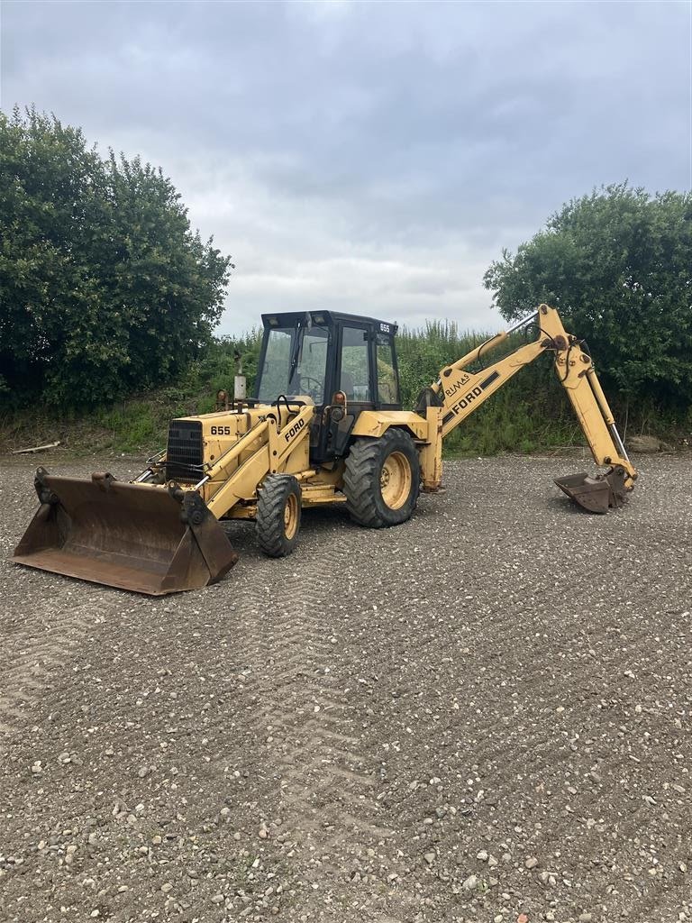 Sonstige Bagger & Lader tip Ford 655 4WD, Gebrauchtmaschine in Glamsbjerg (Poză 1)