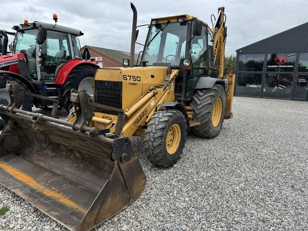 Sonstige Bagger & Lader Türe ait Ford 675 D, Gebrauchtmaschine içinde Hadsten (resim 2)