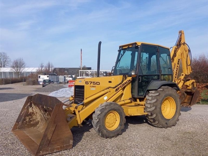 Sonstige Bagger & Lader tipa Ford 675 D, Gebrauchtmaschine u Rødovre (Slika 1)