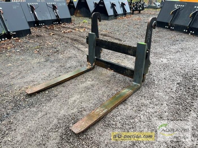 Sonstige Bagger & Lader typu LSB GABELTRÄGER MIT PALETTENGABELN, Gebrauchtmaschine v Meppen (Obrázok 1)