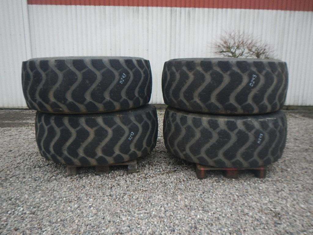 Sonstige Bagger & Lader typu Michelin 23.5R25 D243, Gebrauchtmaschine w Aabenraa (Zdjęcie 1)