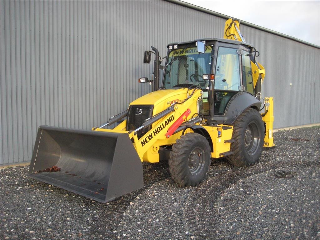 Sonstige Bagger & Lader typu New Holland B100D, Gebrauchtmaschine v Glamsbjerg (Obrázok 5)